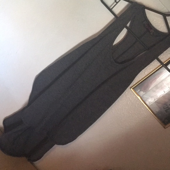 Top - Picture 2 of 5